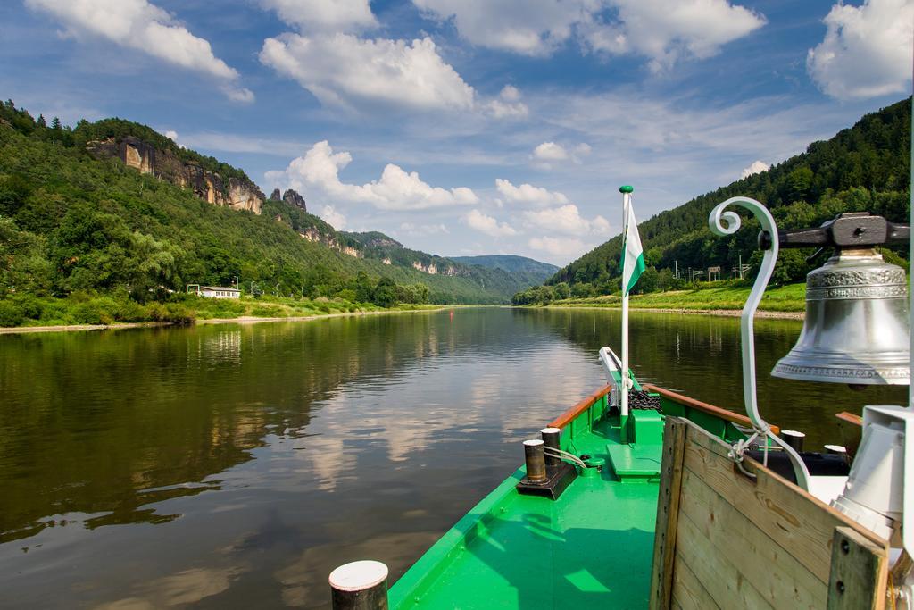 Privatzimmer Mit Aussicht Pirna Exterior foto