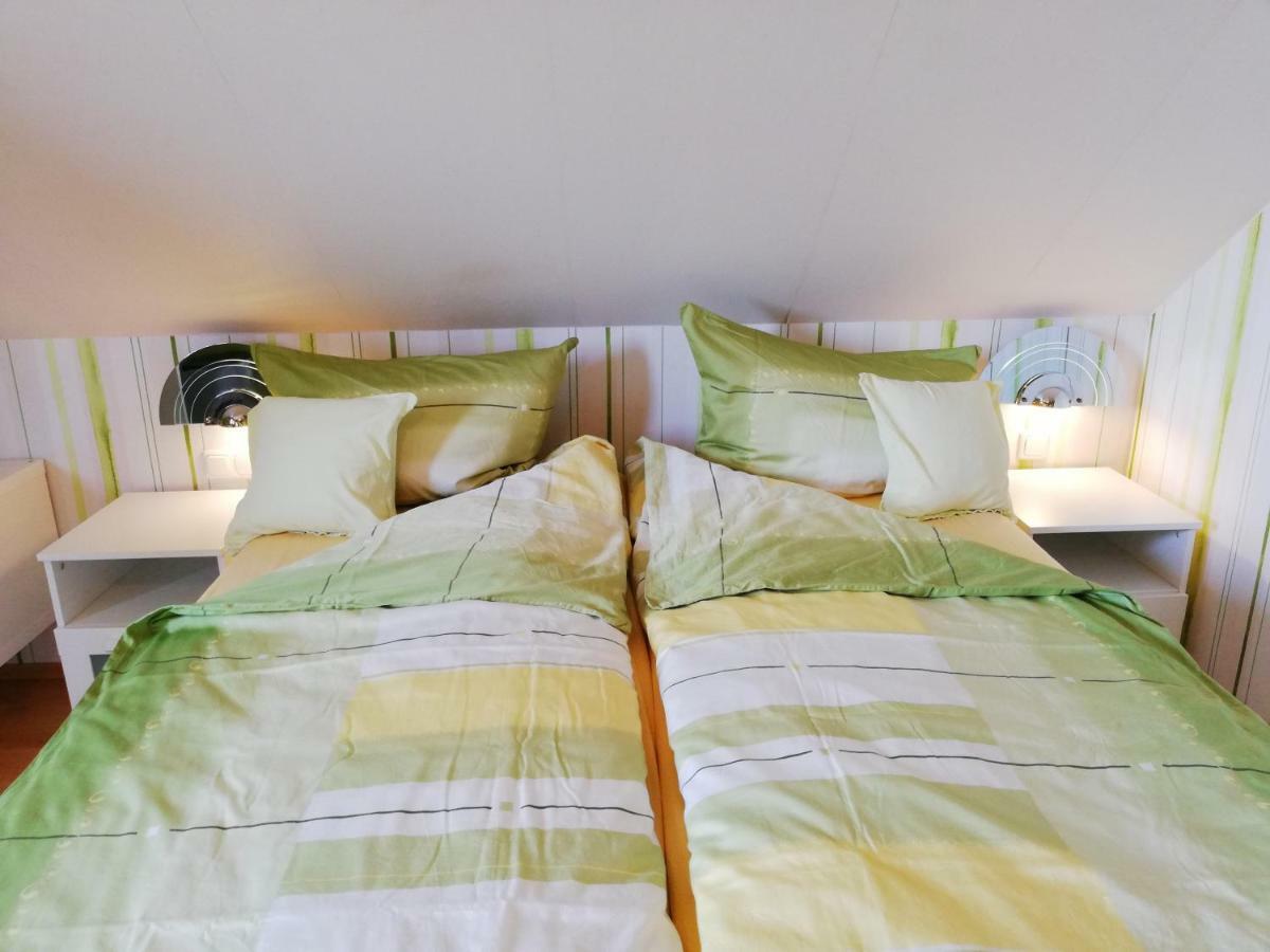 Privatzimmer Mit Aussicht Pirna Exterior foto